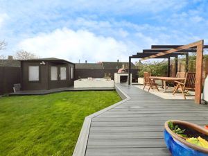 Photo 24- click for photo gallery